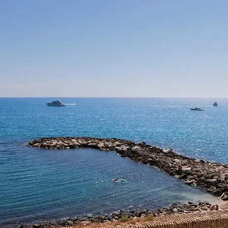 Charming - 2p - Sea View - Antibes