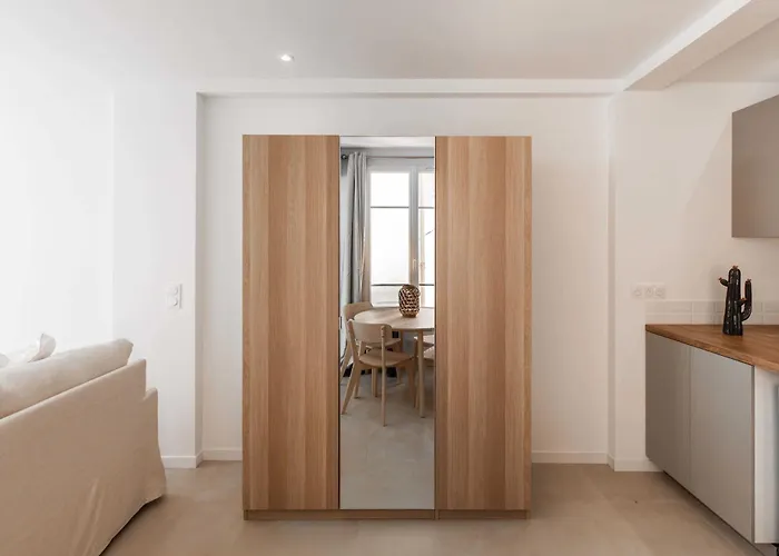 Charming - 2p - Sea View - *